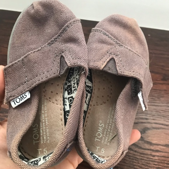 Toddler Toms - Picture 6 of 7